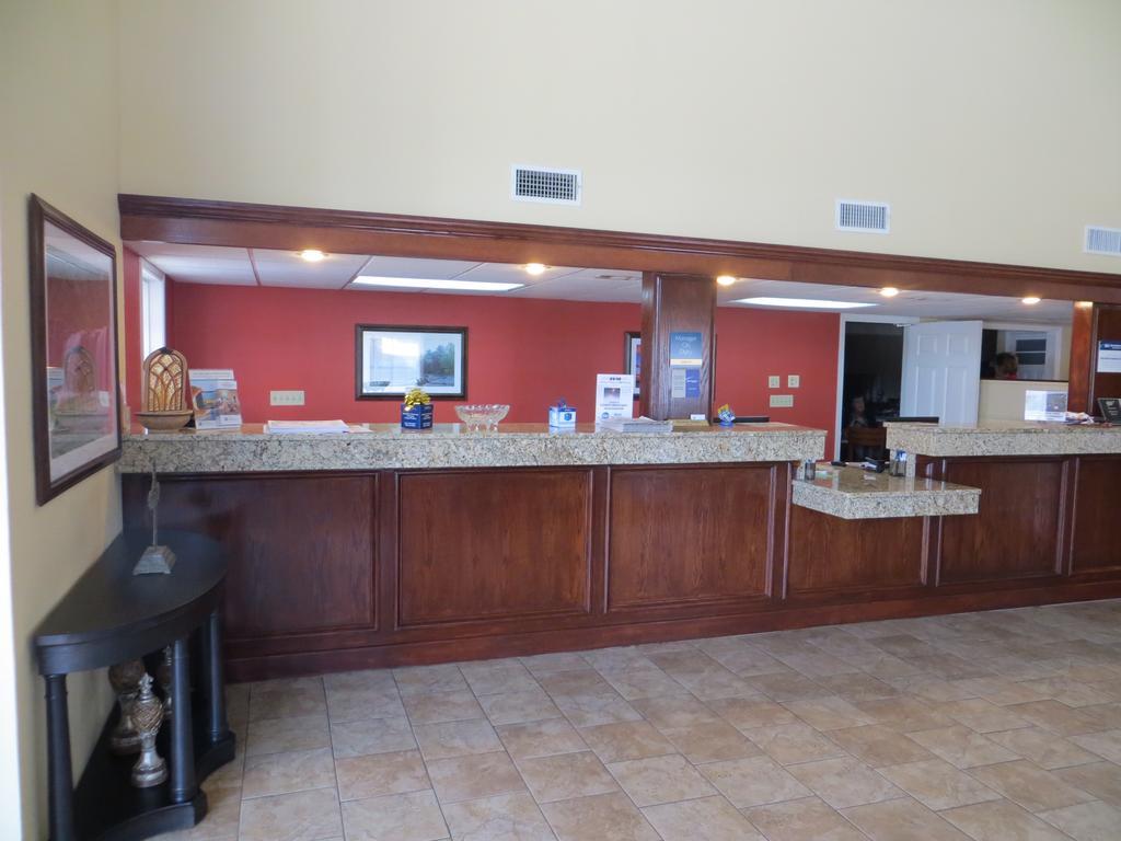 Best Western Inn Ръселвил Екстериор снимка